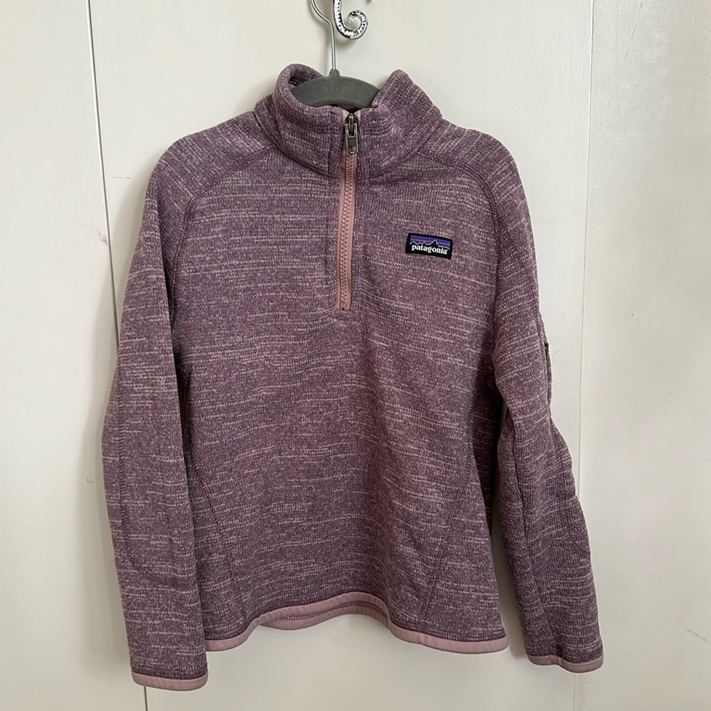Patagonia pull over with zipper
